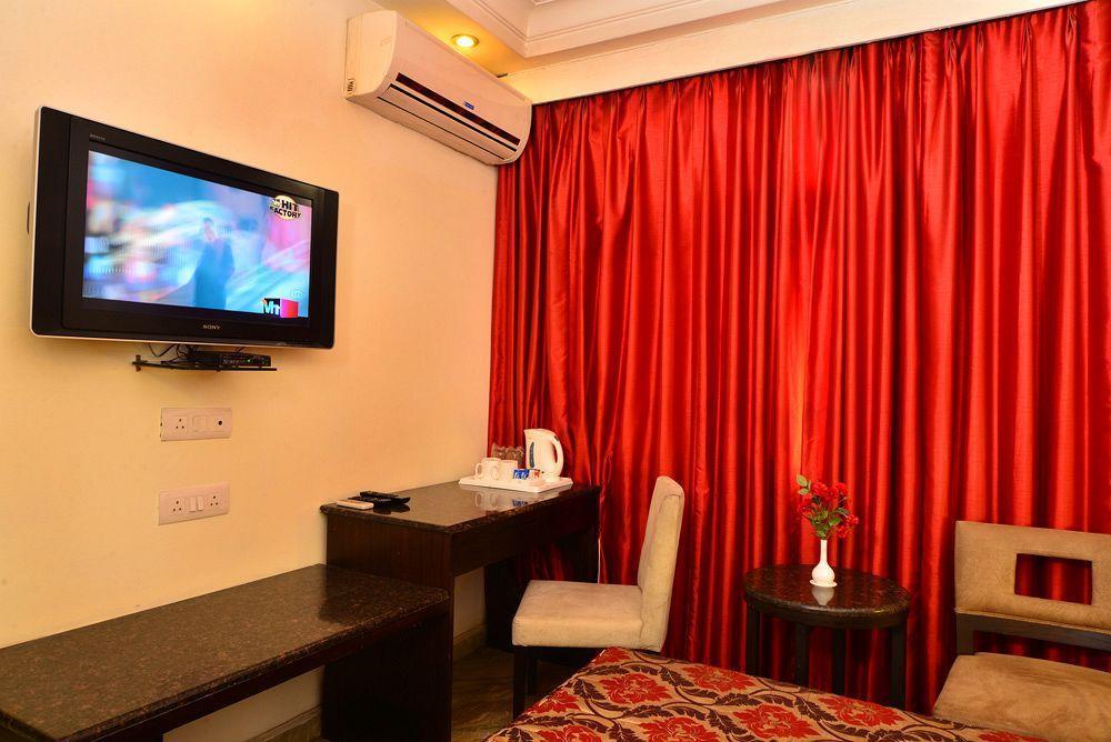 Hotel Shanti Palace West Patel Nagar New Delhi Luaran gambar